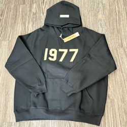 Fear of God Essentials 1977 Hoodie Size M