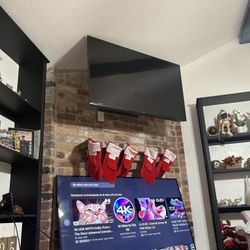 75 inch Smart Samsung TV For Cheap controller Included