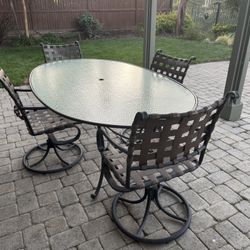 Brown Jordan Patio Set