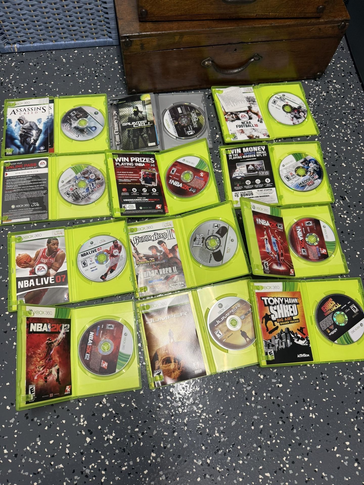 12 XBOX Live games