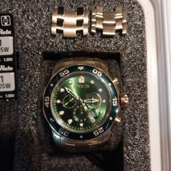 2 INVICTA PRO DIVER WATCHES