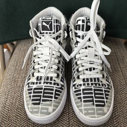 Women’s Puma Sneakers 