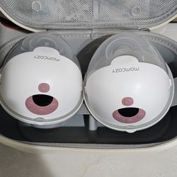 Momcozy M5 Hands-Free Wearable Electric Breast Pump Set