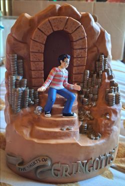 Harry Potter Vaults of Gringotts Figurine