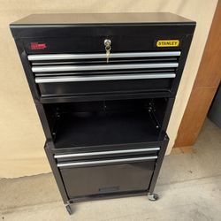 STANLEY LIGHT DUTY ROLLING TOOL CHEST, BALL BEARING DRAWERS, with KEYS