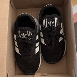 Adidas’s 8.5 kids $13