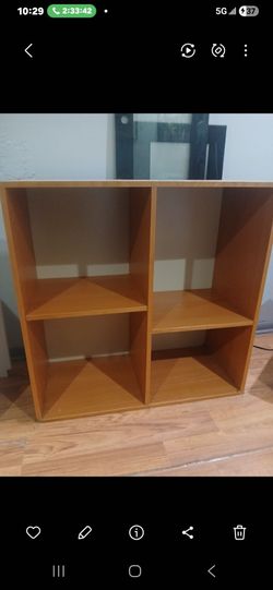 Solid wood cubical
