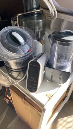 Baby moov dual meal station