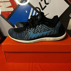 Nike Free 4.0 Flyknit Size 12 Blue & Black