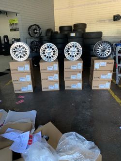 Rines 17 x 9 Para Ford 6 Virlos