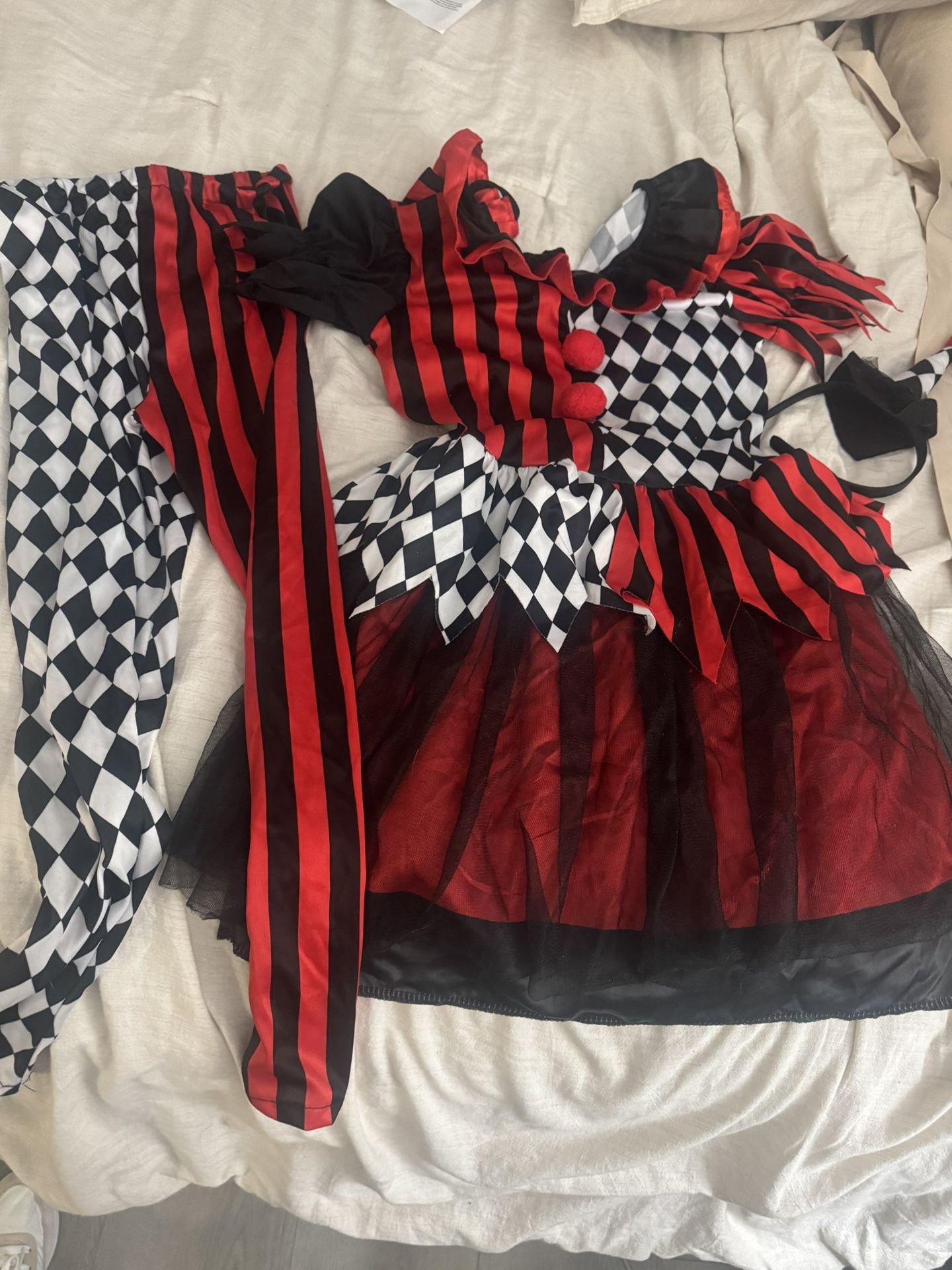 Halloween Custome XL 12-14 Girl