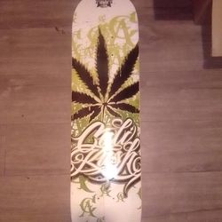 Dyse One Skateboard Deck 