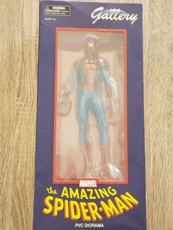 Spiderman Collectible Figure