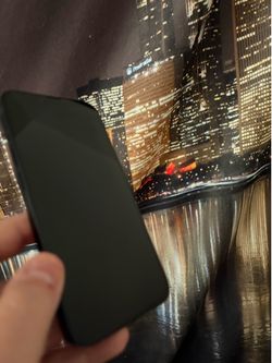IPHONE 13 256GB UNLOCKED