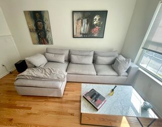 West elm chase 4 seats sofa