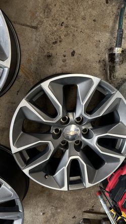 20” CHEVY GMC RIMS 6 LUGS 6x5.5