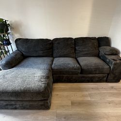 Mammoth Couch