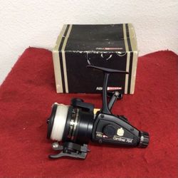 Abu Garcia 754 Spinning Reel 💵  💳  💵  Cash and Card Accepted