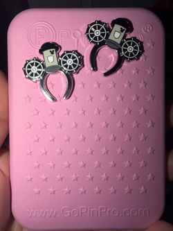 Steamboat Willy Chaser Pin
