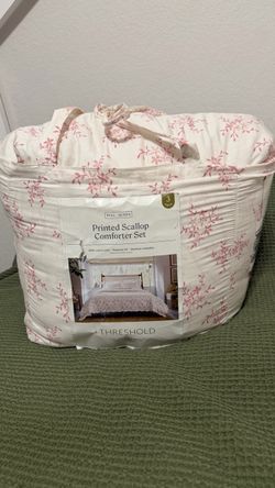 Threshold Printed Scallop Comforter Set Full/Queen