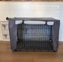 Dog crate with cover