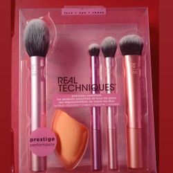Real Techniques Makeup Brush Set