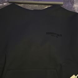 Essential Hoodie Black