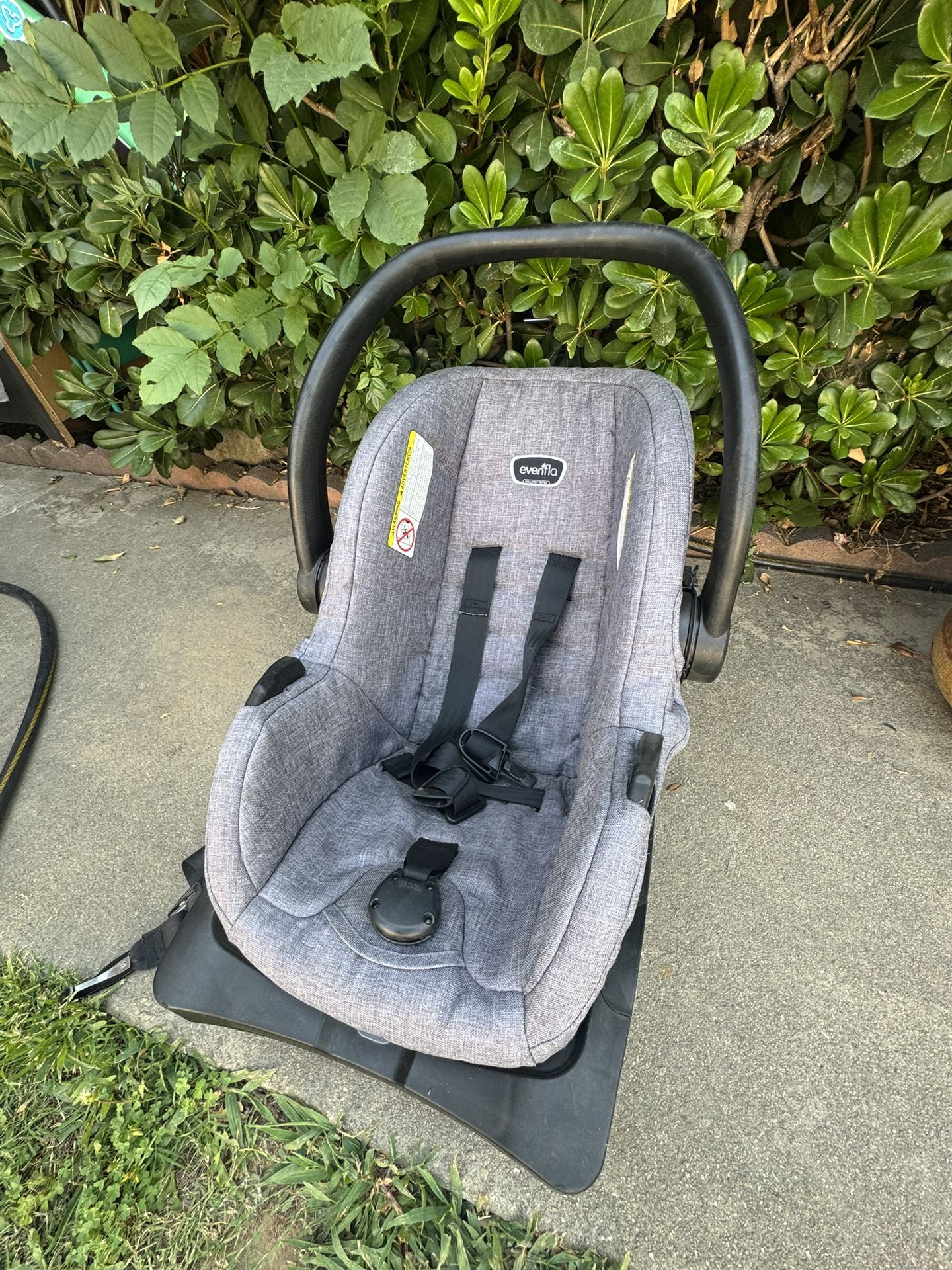 Evenflo Car Seat With Base
