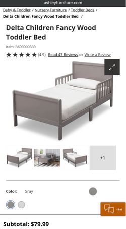 Toddler bed with mattress
