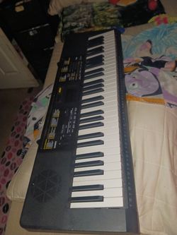CASIO CTK 2400 THIS KEYBOARD SOUNDS AWESOME 48 FIRM PAID OVER 300+
