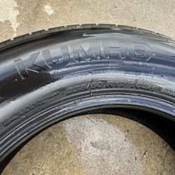 New Kumho 235/60 R17 102h