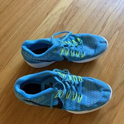 Nike shoes