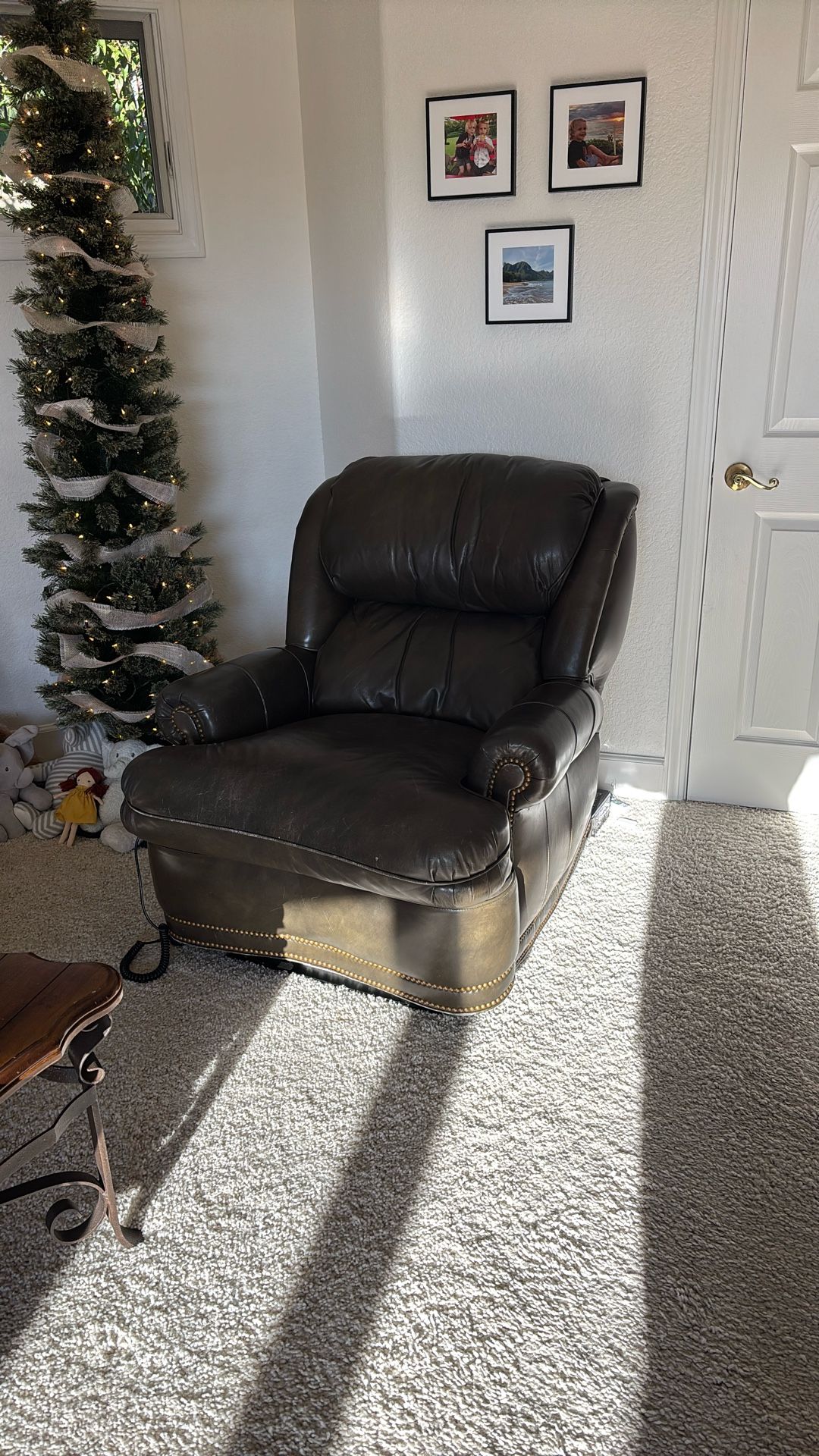 Large Power Recliner - Electric 
