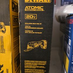 Kit Impact Drill And Multi-tool Corgador Y Baterias