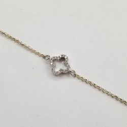 Silver Bracelet Clover Leaf Design 