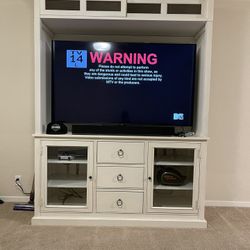 Payton Entertainment Center