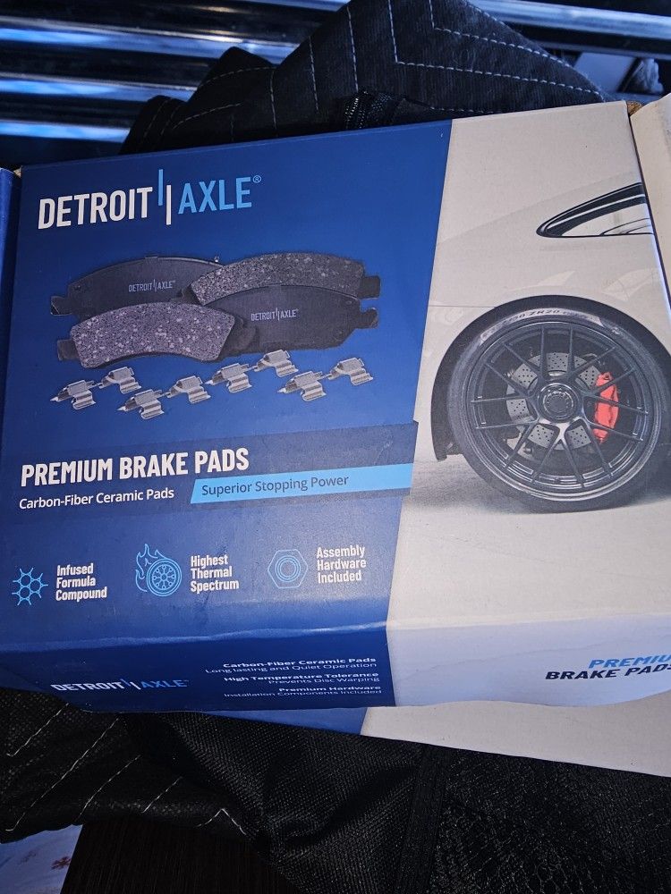 Hyundai Veloster Rear Break Pads Set