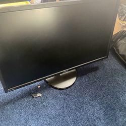 Asus 28 UQG 28”