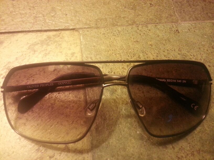 ($70)Sunglasses (OLIVER PEOPLE) Connolly