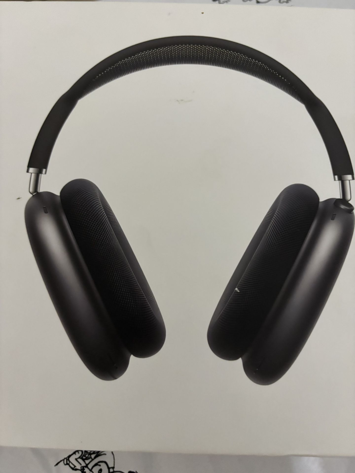 airpod maxes
