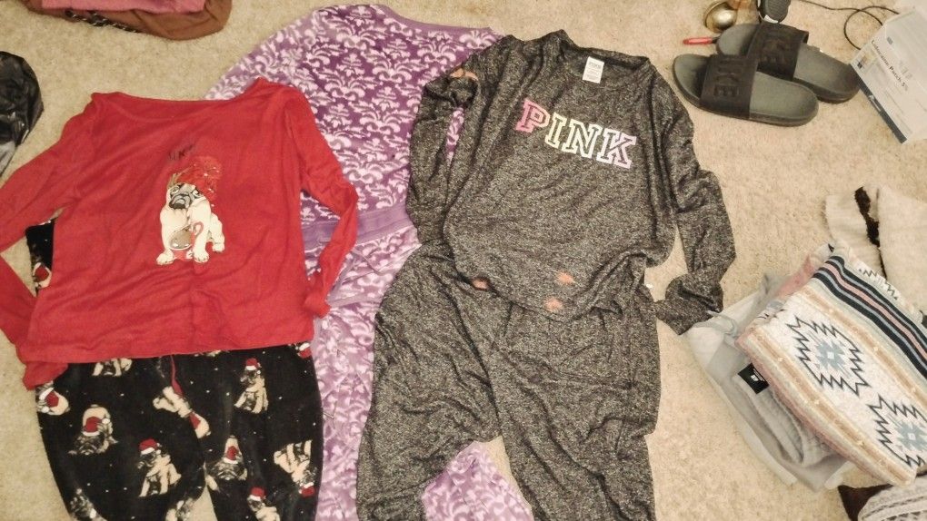 Comfy pJ's for Winter ❄️ Time/ Lounge