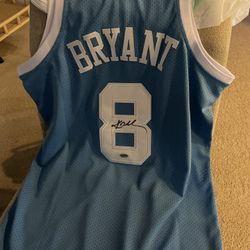 Kobe Bryant Autograph Laker Jersey