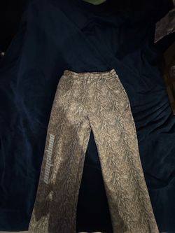 Animashaun men’s sweats sz L