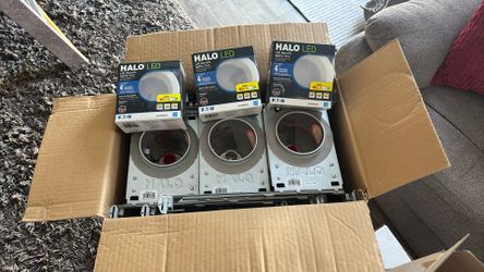 Halo 4” Housing & LED retrofit Baffle Trim