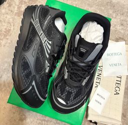 Black  Bottega Veneta