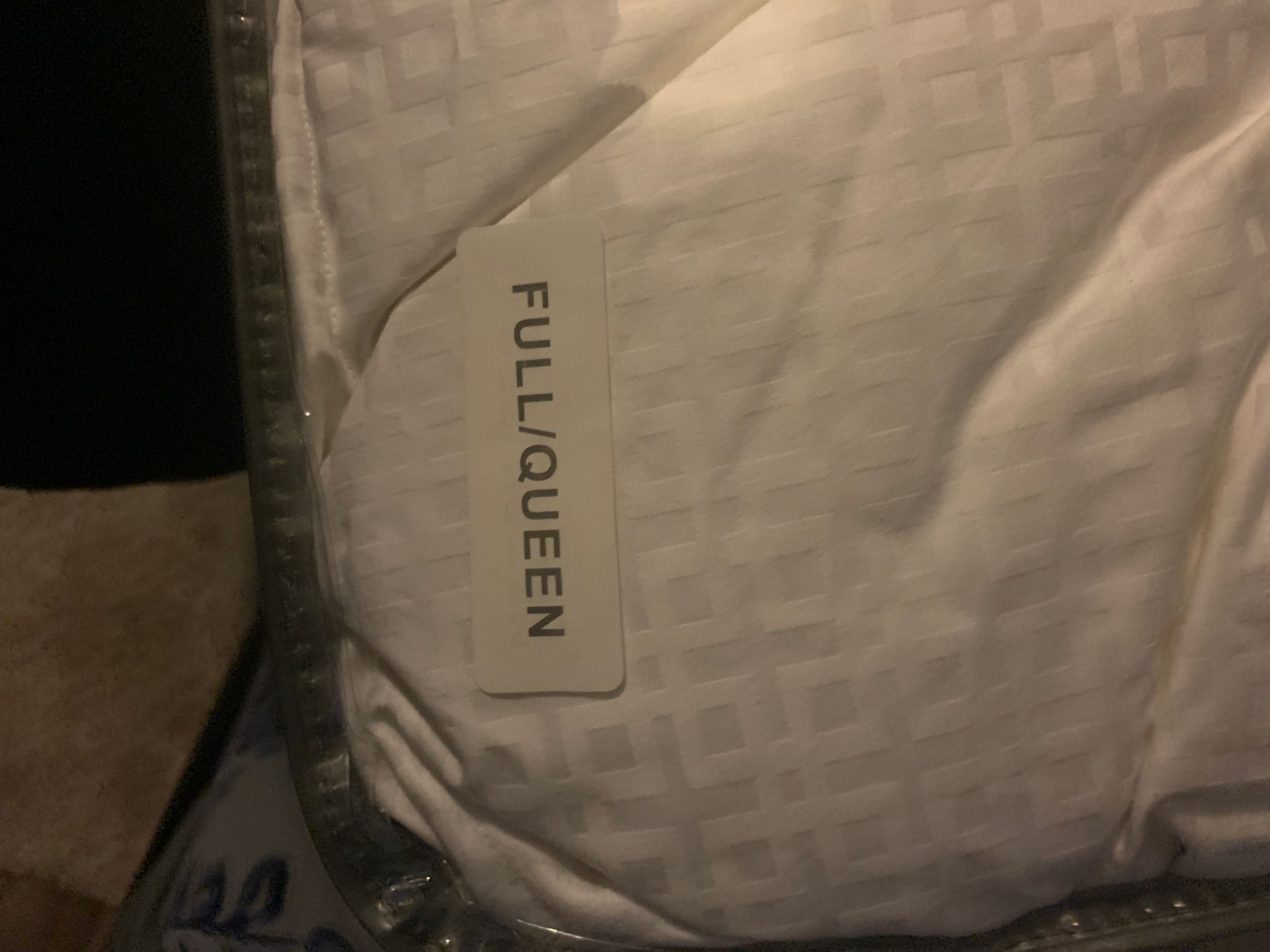 Goose down comforter