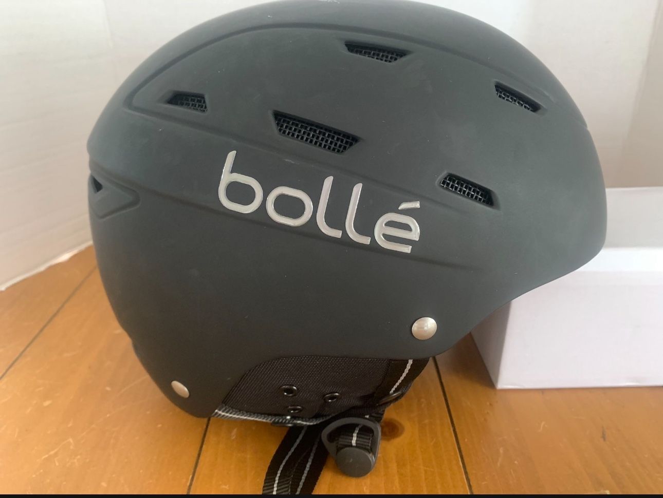 Bolle Snowboarding/Ski Helmet. Jr Size Or Adult Small. 