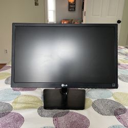 23”  LG Monitor