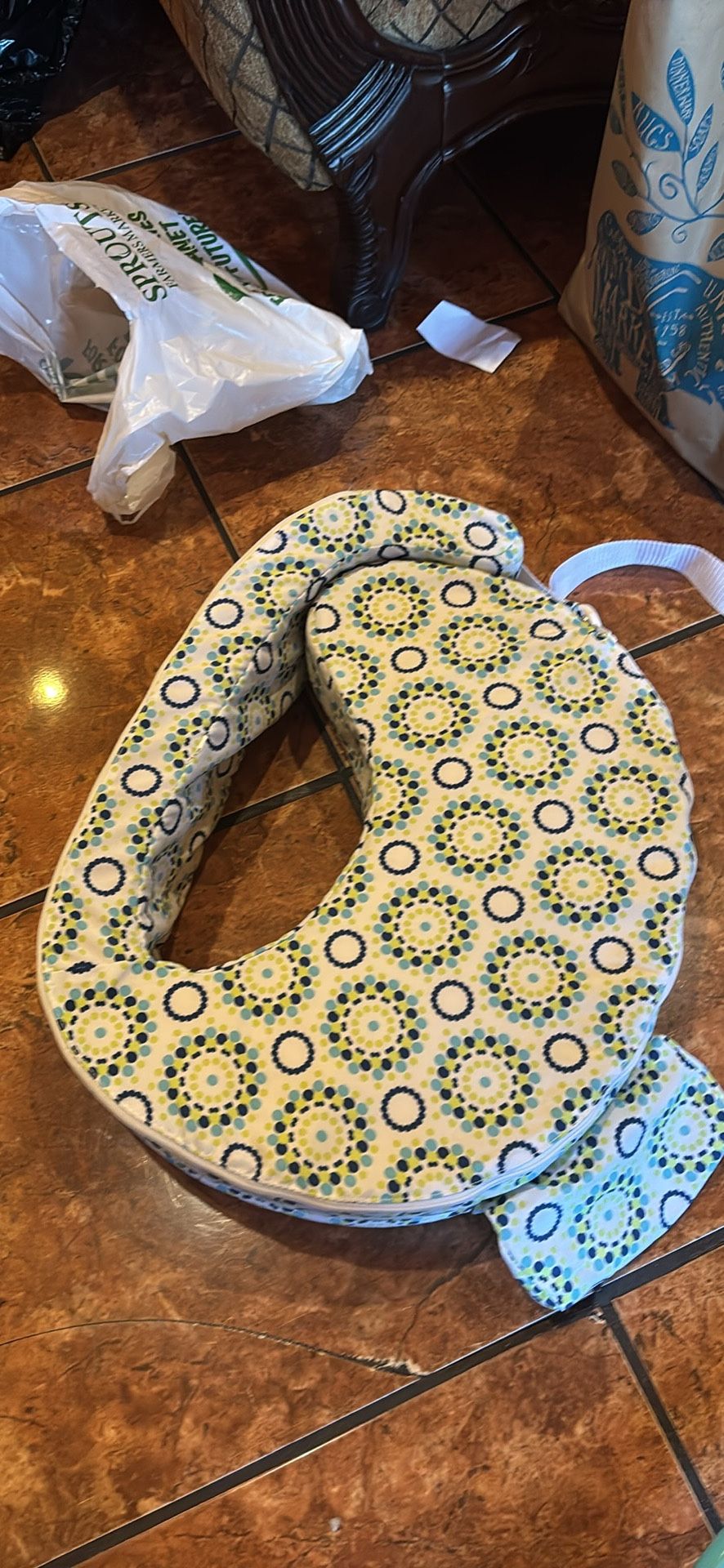 My Brest Friend Inflatable Travel Nursing Pillow For Breastfeeding, Bottlefeeding & Posture Support with Slipcover, Sparkles