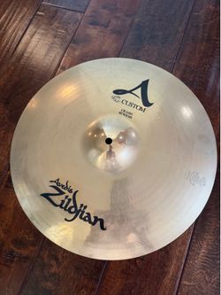 Zildjian A custom 16 inch drum crash